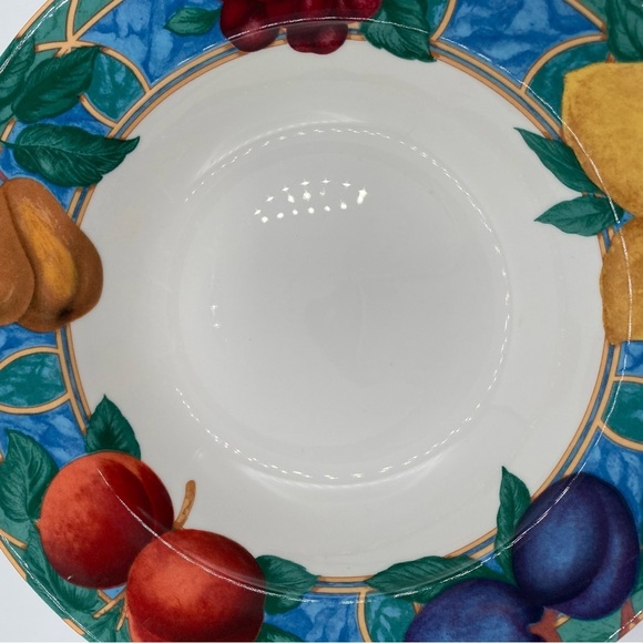 Casual Victoria & Beale Forbidden Fruit 4 8.5” Rimmed Soup Bowls Fine Porcelain - Picture 13 of 16